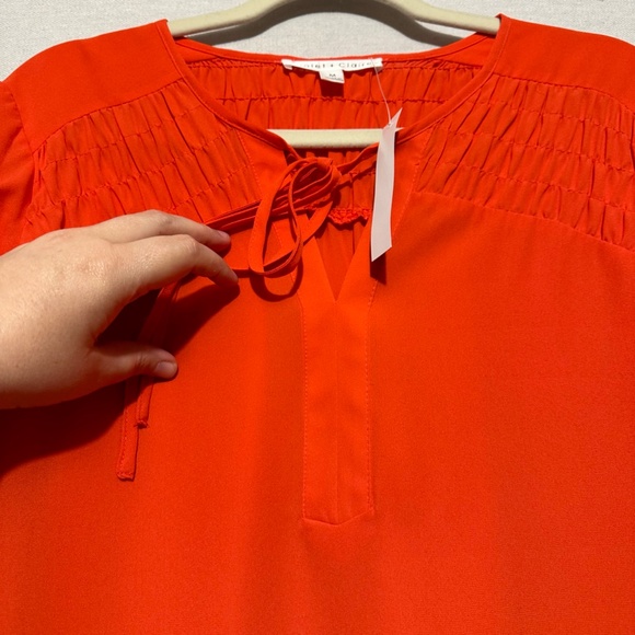 NWT Violet + Claire blouse - size medium - Picture 4 of 7